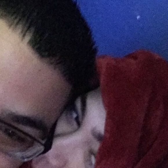 Meet your Posher, Alexis - Picture 1 of 1